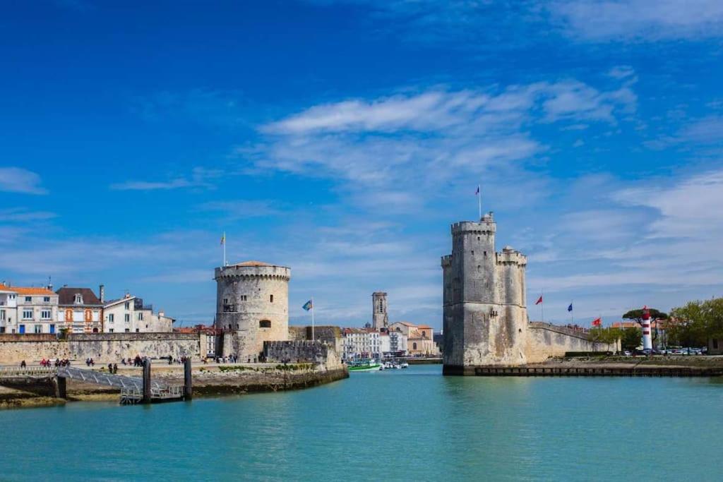 Plein Charme Aux Minimes Terrasse Calme + Parking Apartamento La Rochelle  Exterior foto
